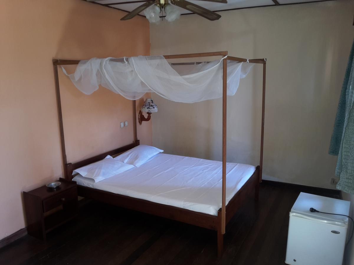 Hotel Valiha Antsiranana エクステリア 写真
