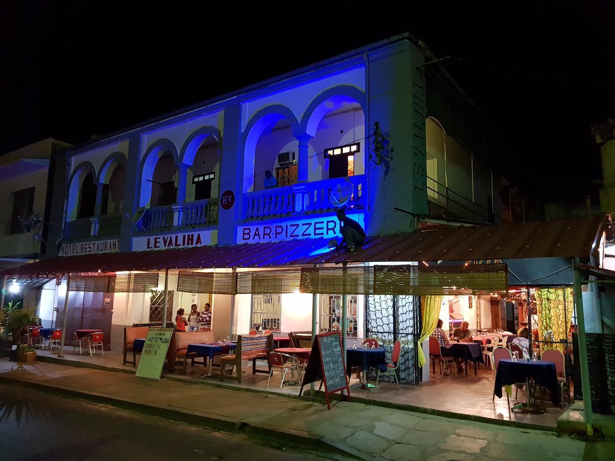 Hotel Valiha Antsiranana エクステリア 写真